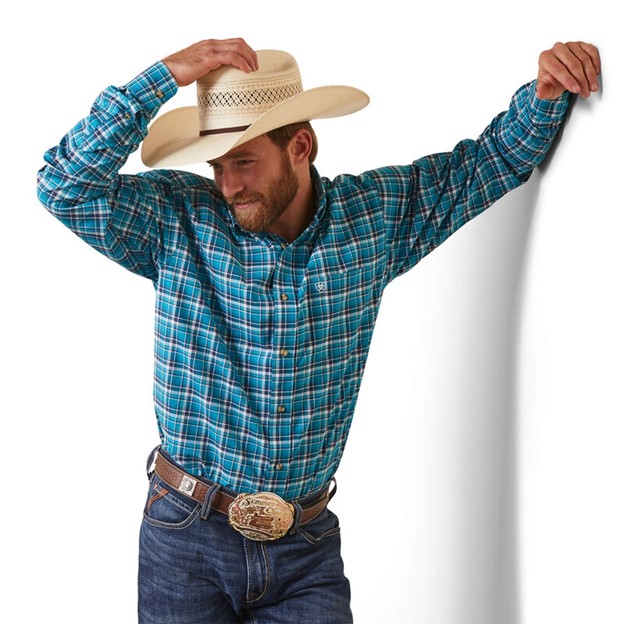 **SALE** LIMITED SIZES LEFT!! Ariat Pro Series Krew Fitted Button Front L/S Shirt - Enamel Blue